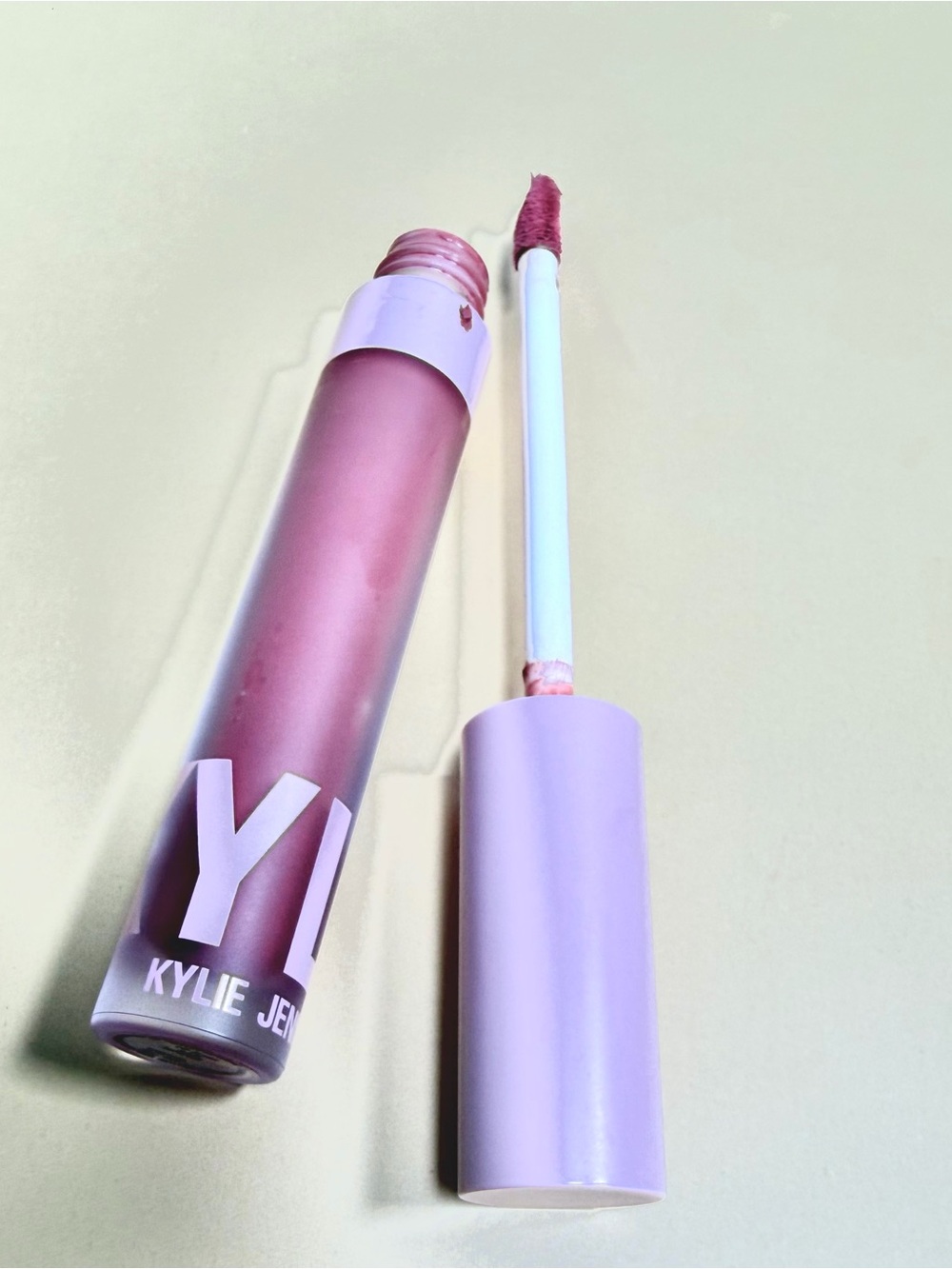 Kylie Cosmetics - Lip Blush - Bikini Bod